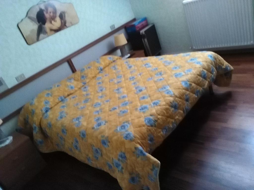 Hotel Cristallo Assergi Pokój zdjęcie