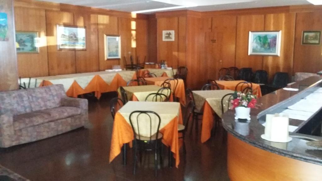Hotel Cristallo Assergi Zewnętrze zdjęcie