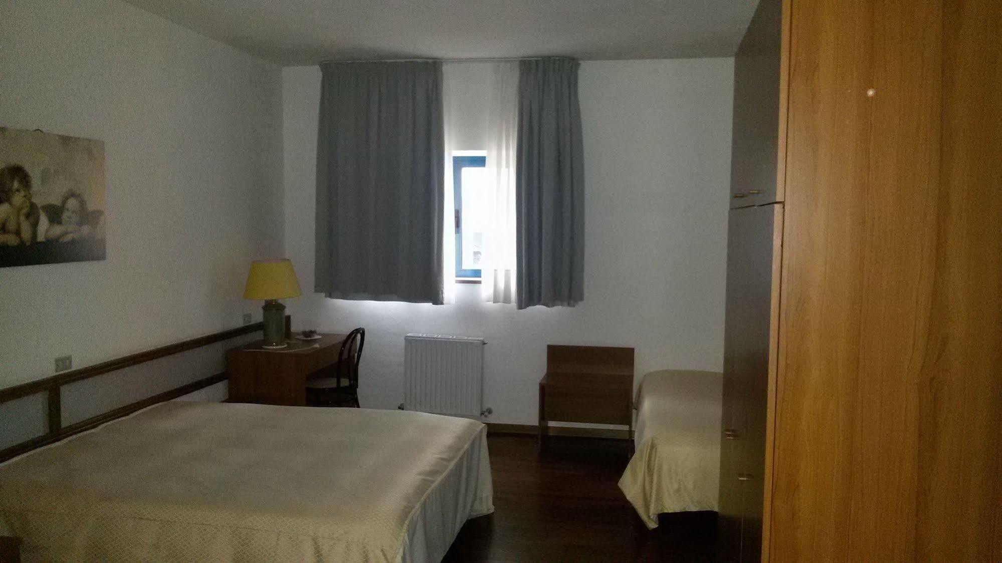 Hotel Cristallo Assergi Zewnętrze zdjęcie